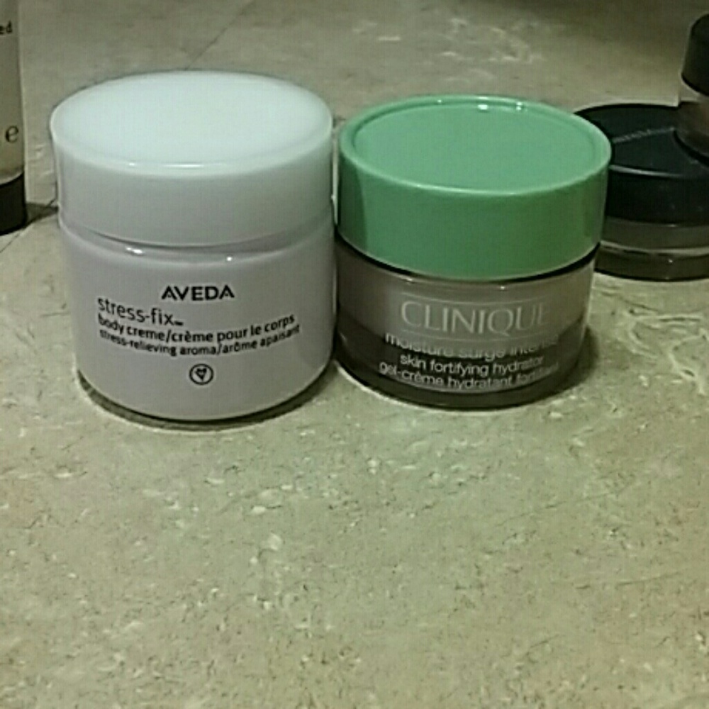 Makeup bundle Clinique..Aveda..Bare Minerals